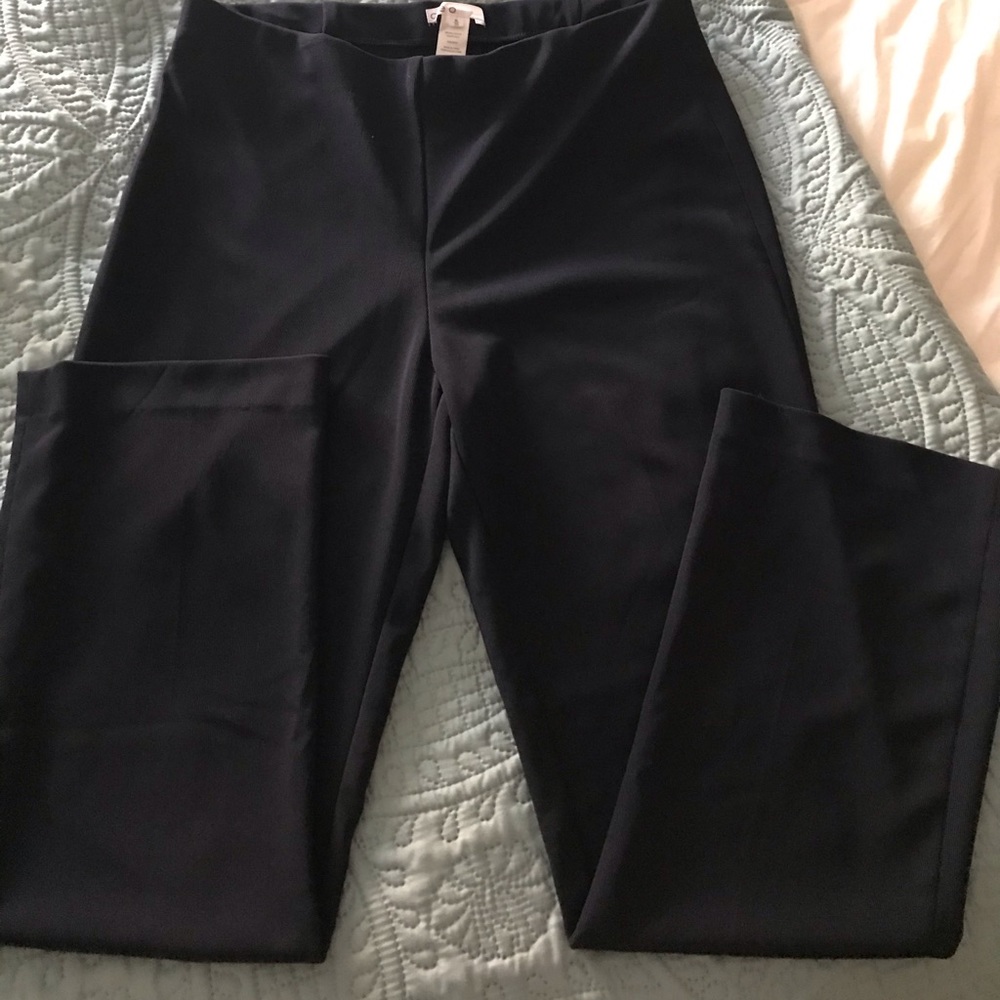 Slacks, pull on. - Picture 2 of 3